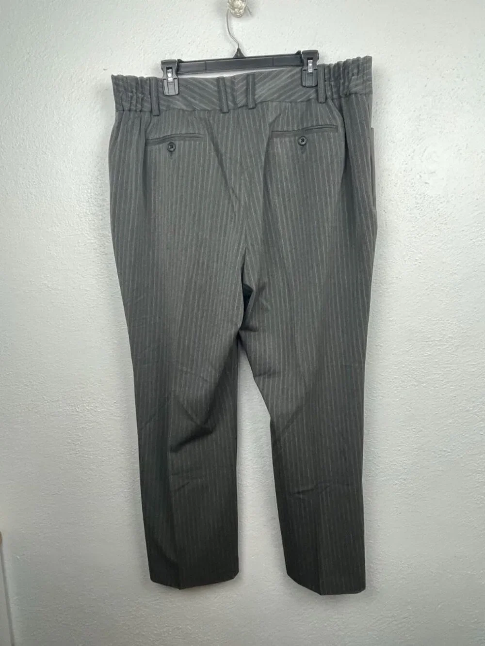 NWT Eddie Bauer Women's Gray Striped BLAKELY FIT Dress Pants - Size 20W